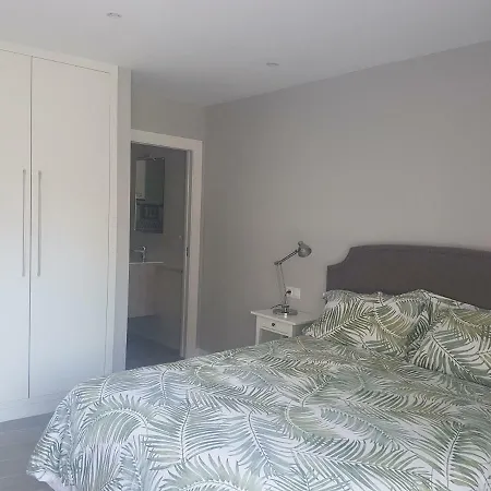 Cosy Flat Near The Beach & Town Centre Фуэнхирола