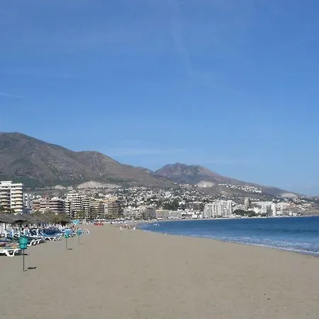 Cosy Flat Near The Beach & Town Centre * Фуэнхирола