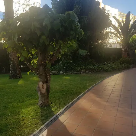 Cosy Flat Near The Beach & Town Centre * 푸엔히롤라