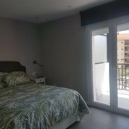 Cosy Flat Near The Beach & Town Centre Apartment