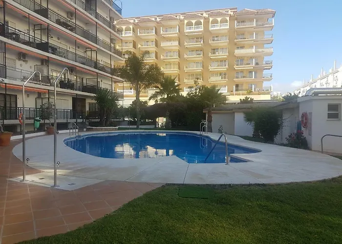 Cosy Flat Near The Beach & Town Centre