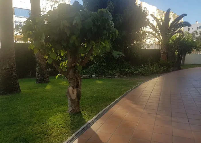 Cosy Flat Near The Beach & Town Centre * Фуэнхирола